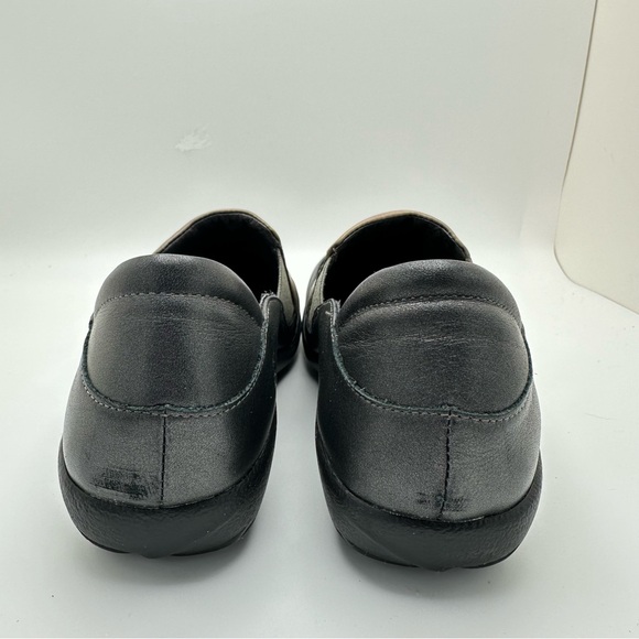 Naot Moana Stressed Leather Slip On Flats Shoes US 9/EU 40 Black Brown Gray - Picture 7 of 11